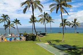 Kihei Surfside, #211 1 Bedroom Condo by RedAwning