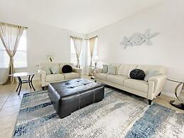 Mariel Oasis 6 Bedroom Home by RedAwning