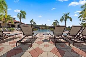 Mariel Oasis 6 Bedroom Home by RedAwning