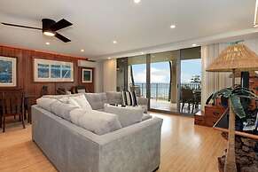 Royal Mauian, #302 3 Bedroom Condo by RedAwning