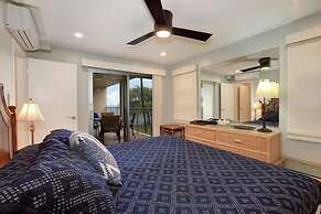 Royal Mauian, #302 3 Bedroom Condo by RedAwning