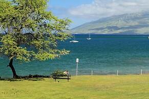 Royal Mauian, #302 3 Bedroom Condo by RedAwning