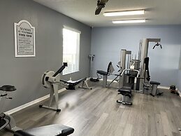 Langham Villa 3 Bedroom Home by RedAwning