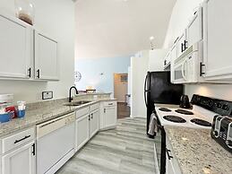 Langham Villa 3 Bedroom Home by RedAwning