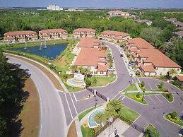 Tropical Fountains 3 Bedroom Condo by RedAwning