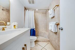 Kihei Surfside, #113 1 Bedroom Condo by RedAwning