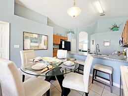 Villa Tranquility 4 Bedroom Home by RedAwning