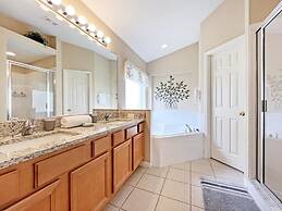 Villa Tranquility 4 Bedroom Home by RedAwning