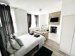 HM Stays - Minet Gardens Suites