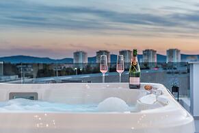 Luxury Majpruz Suites I