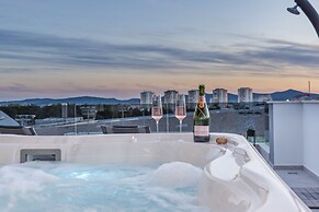 Luxury Majpruz Suites I