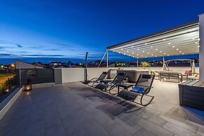 Luxury Majpruz Suites I