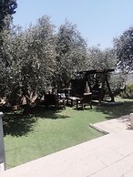 Olive Palace Restaurant and Lounge
