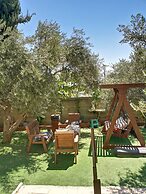 Olive Palace Restaurant and Lounge
