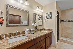 Wailea Ekolu, #914 2 Bedroom Condo by RedAwning