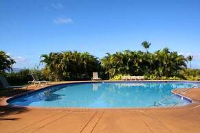 Wailea Ekolu, #914 2 Bedroom Condo by RedAwning