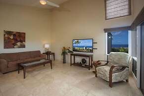 Wailea Ekolu, #914 2 Bedroom Condo by RedAwning