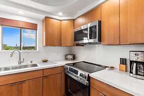 Kihei Beach, #510 2 Bedroom Condo by RedAwning