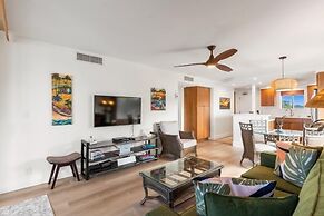 Kihei Beach, #510 2 Bedroom Condo by RedAwning