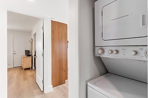 Kihei Beach, #510 2 Bedroom Condo by RedAwning