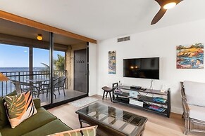 Kihei Beach, #510 2 Bedroom Condo by RedAwning