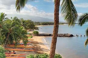 Kihei Beach, #510 2 Bedroom Condo by RedAwning