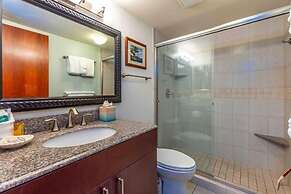Kihei Surfside, #411 1 Bedroom Condo by RedAwning