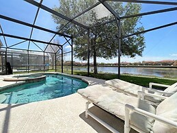 Villa Marcello 4 Bedroom Home by RedAwning