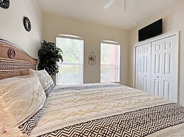 Villa Marcello 4 Bedroom Home by RedAwning