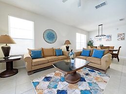 Villa Marcello 4 Bedroom Home by RedAwning