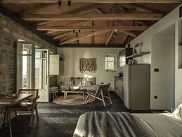 Athena Suite by Peliva Nature Suites