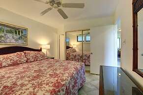 Kihei Surfside, #612 1 Bedroom Condo by RedAwning