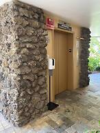 Kihei Surfside, #612 1 Bedroom Condo by RedAwning