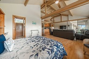 Haleakala Shores by Coldwell Banker Island Vacations