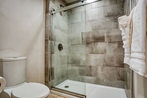 Maui Hill by Coldwell Banker Island Vacations