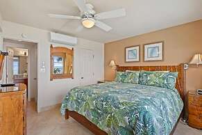 Royal Mauian, #317 2 Bedroom Condo by RedAwning