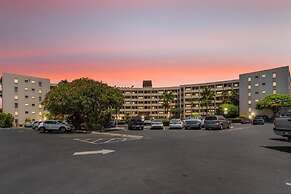 Royal Mauian, #317 2 Bedroom Condo by RedAwning