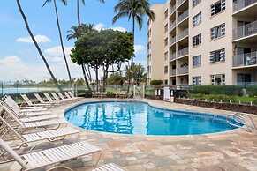 Royal Mauian, #317 2 Bedroom Condo by RedAwning