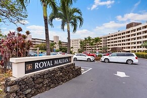 Royal Mauian, #317 2 Bedroom Condo by RedAwning
