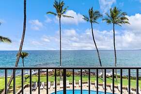 Royal Mauian, #317 2 Bedroom Condo by RedAwning