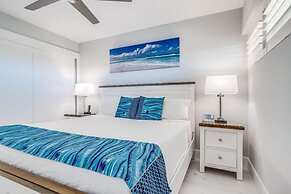 Sugar Beach Resort, #ph27 1 Bedroom Condo by RedAwning