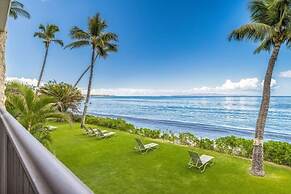 Kihei Beach, #207 1 Bedroom Condo by RedAwning