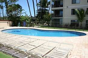 Kihei Beach, #207 1 Bedroom Condo by RedAwning