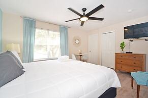 La Mirage 4 Bedroom Townhouse by RedAwning