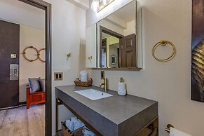 Hale Kamaole 121 1 Bedroom Condo