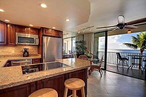 Kihei Beach, #307 1 Bedroom Condo by RedAwning