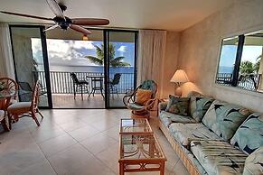 Kihei Beach, #307 1 Bedroom Condo by RedAwning