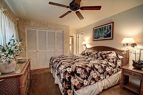 Kihei Beach, #307 1 Bedroom Condo by RedAwning