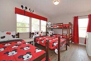 Summer Sparkle 4 Bedroom Home by RedAwning