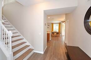 Summer Sparkle 4 Bedroom Home by RedAwning